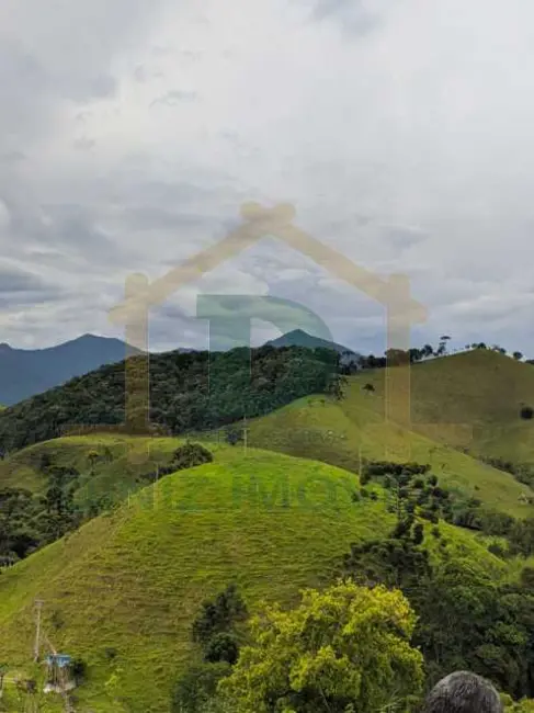 Terreno / Lote à venda, 800m2 em Resende - RJ - imagem 4 Foto 4 de Terreno / Lote à venda, 800m2 em Resende - RJ