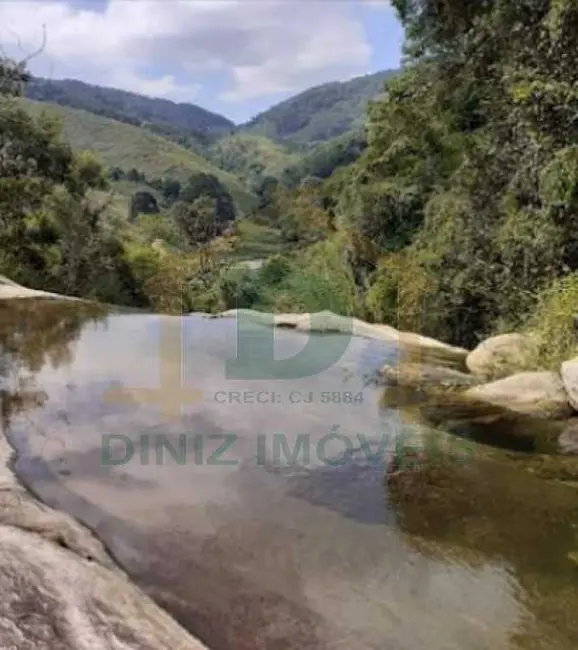 Foto 5 de Terreno / Lote à venda, 300m2 em  - MG