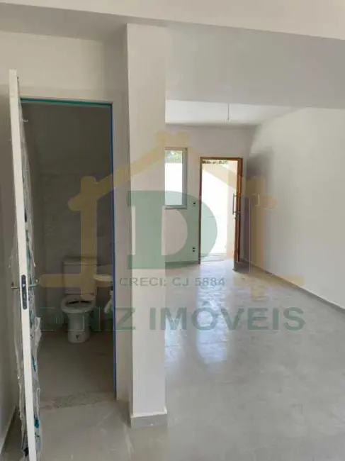 Foto 2 de Casa de Condomínio com 2 quartos à venda, 64m2 em Volta Redonda - RJ