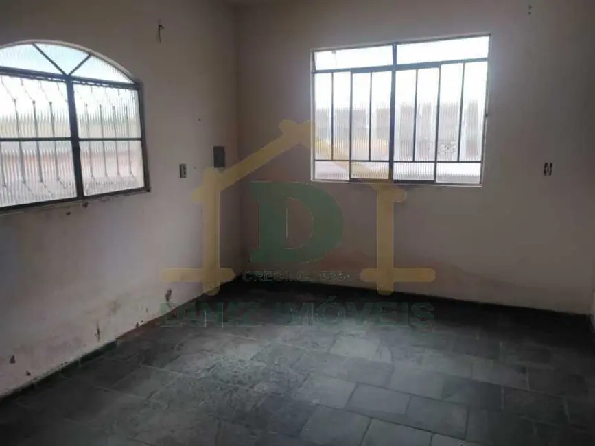 Casa com 2 quartos à venda, 53m2 em Volta Redonda - RJ - imagem 2 Foto 2 de Casa com 2 quartos à venda, 53m2 em Volta Redonda - RJ