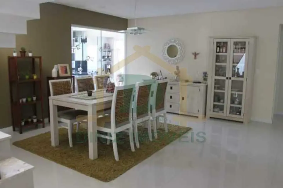 Casa de Condomínio com 5 quartos à venda, 299m2 em Resende - RJ - imagem 7 Foto 7 de Casa de Condomínio com 5 quartos à venda, 299m2 em Resende - RJ