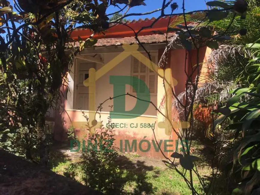 Casa com 2 quartos à venda, 121m2 em Resende - RJ - imagem 3 Foto 3 de Casa com 2 quartos à venda, 121m2 em Resende - RJ