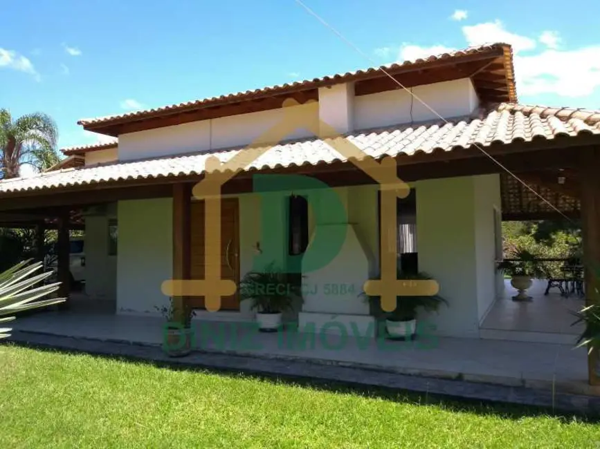 Foto 2 de Casa de Condomínio com 4 quartos à venda, 243m2 em Resende - RJ
