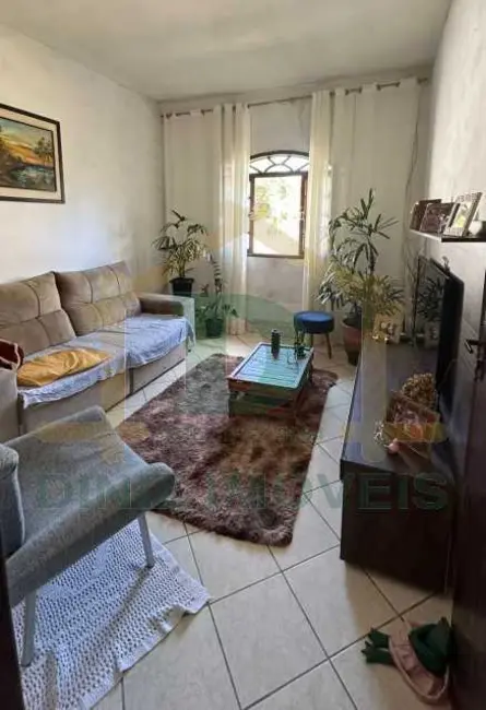 Casa com 3 quartos à venda em Itatiaia - RJ - imagem 5 Foto 5 de Casa com 3 quartos à venda em Itatiaia - RJ