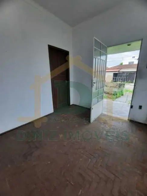 Casa com 3 quartos à venda em Resende - RJ - imagem 7 Foto 7 de Casa com 3 quartos à venda em Resende - RJ