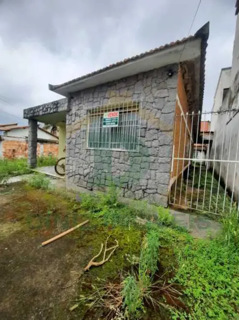 Casa com 3 quartos à venda em Resende - RJ - imagem 4 Foto 4 de Casa com 3 quartos à venda em Resende - RJ