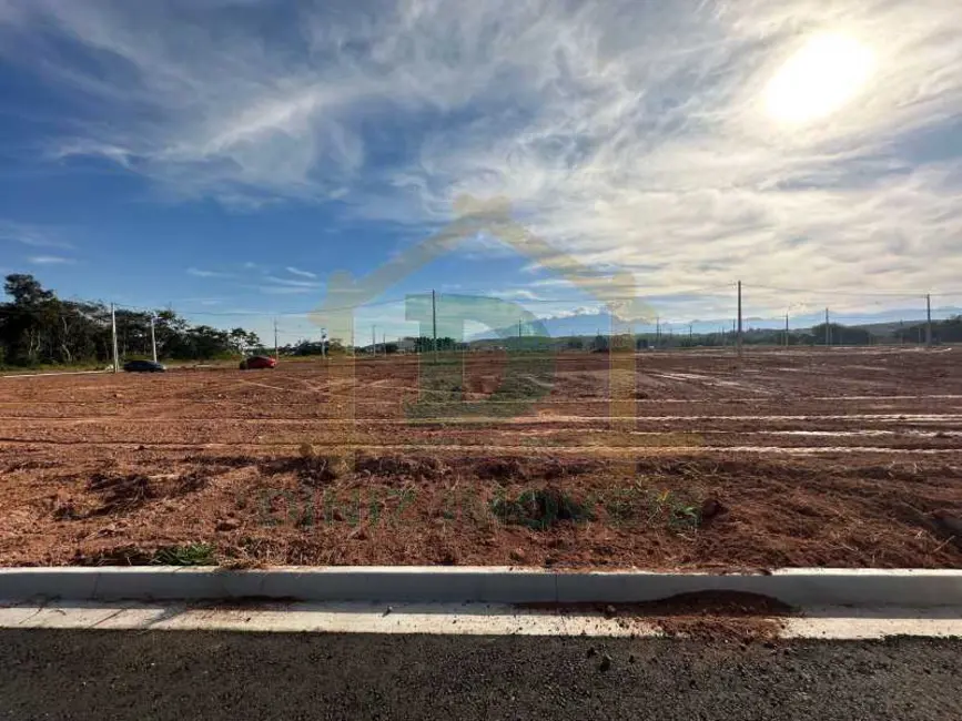 Foto 3 de Terreno / Lote à venda, 224m2 em Resende - RJ