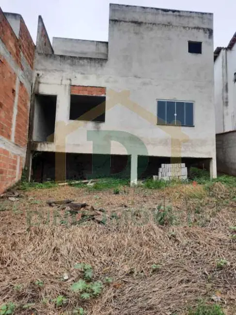 Foto 1 de Casa com 3 quartos à venda, 169m2 em Resende - RJ