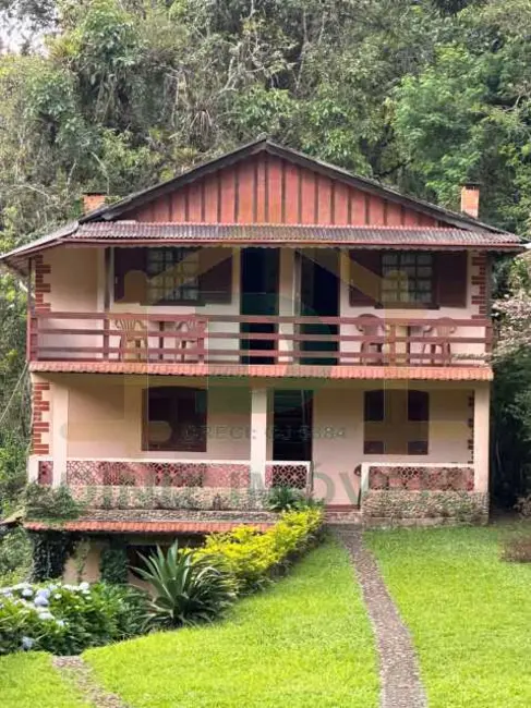 Chácara com 12 quartos à venda em Bocaina De Minas - MG - imagem 1 Foto 1 de Chácara com 12 quartos à venda em Bocaina De Minas - MG