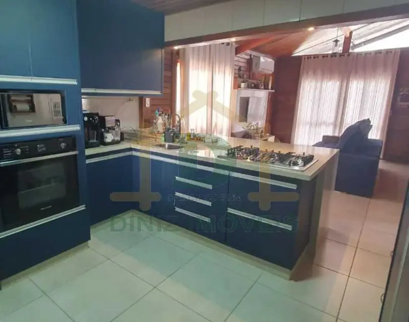 Casa com 3 quartos à venda, 173m2 em Resende - RJ - imagem 7 Foto 7 de Casa com 3 quartos à venda, 173m2 em Resende - RJ