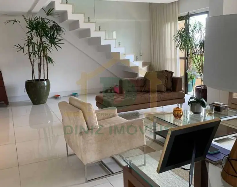 Cobertura com 3 quartos à venda em Resende - RJ - imagem 8 Foto 8 de Cobertura com 3 quartos à venda em Resende - RJ