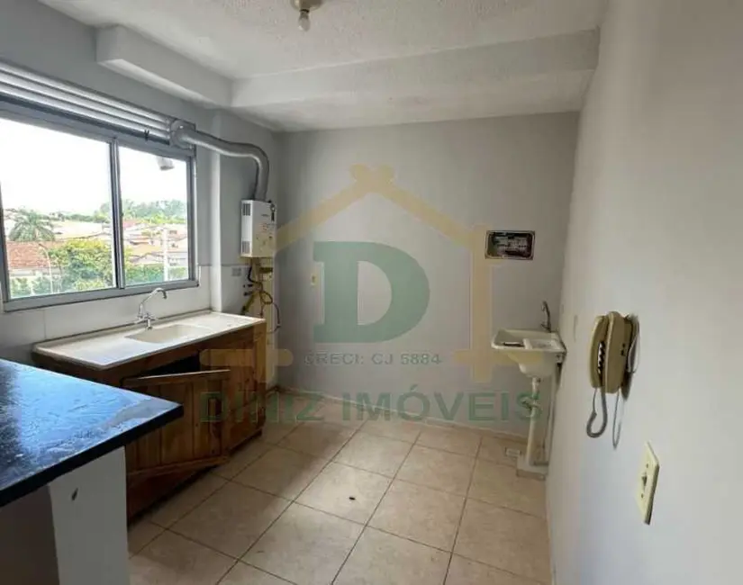 Apartamento com 2 quartos para alugar em Resende - RJ - imagem 3 Foto 3 de Apartamento com 2 quartos para alugar em Resende - RJ