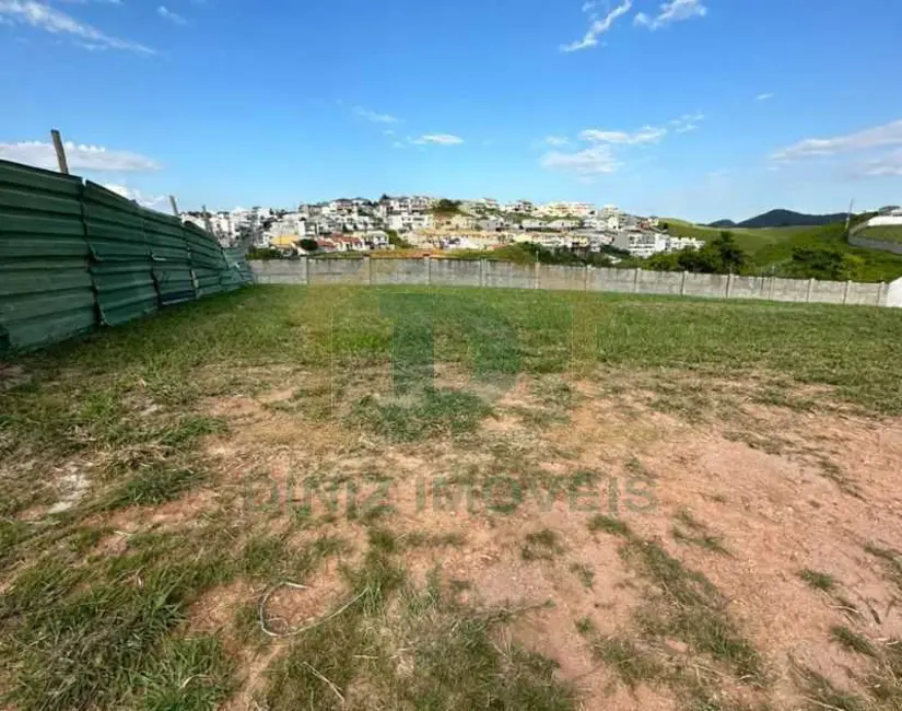 Foto 2 de Terreno / Lote à venda, 447m2 em Resende - RJ