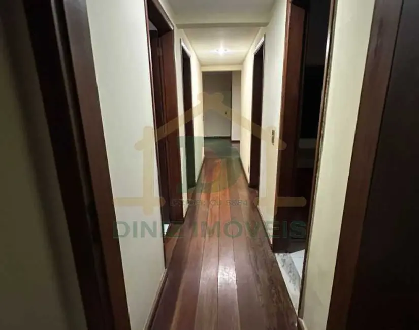 Foto 2 de Apartamento com 3 quartos à venda em Resende - RJ