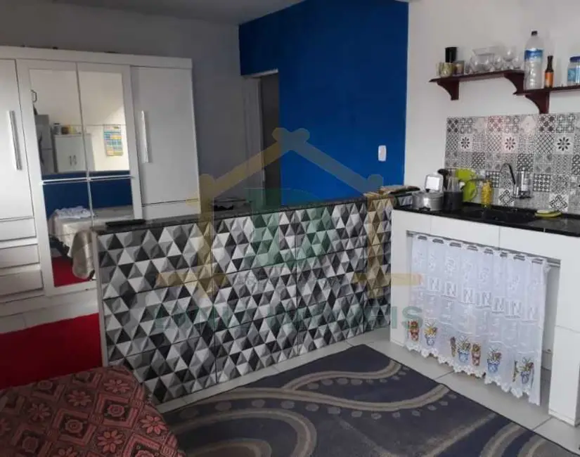 Kitnet com 1 quarto à venda em Resende - RJ - imagem 6 Foto 6 de Kitnet com 1 quarto à venda em Resende - RJ