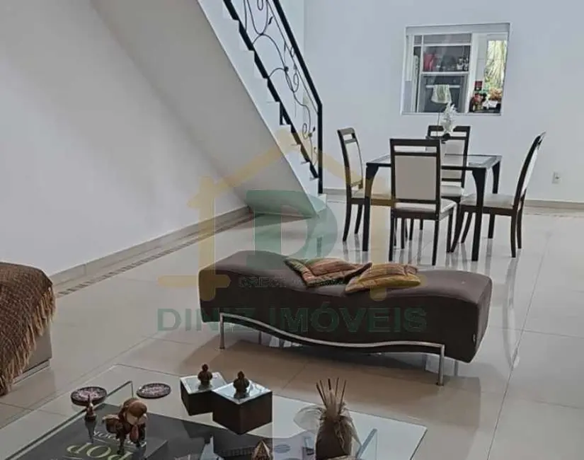 Casa de Condomínio com 3 quartos para alugar em Resende - RJ - imagem 4 Foto 4 de Casa de Condomínio com 3 quartos para alugar em Resende - RJ