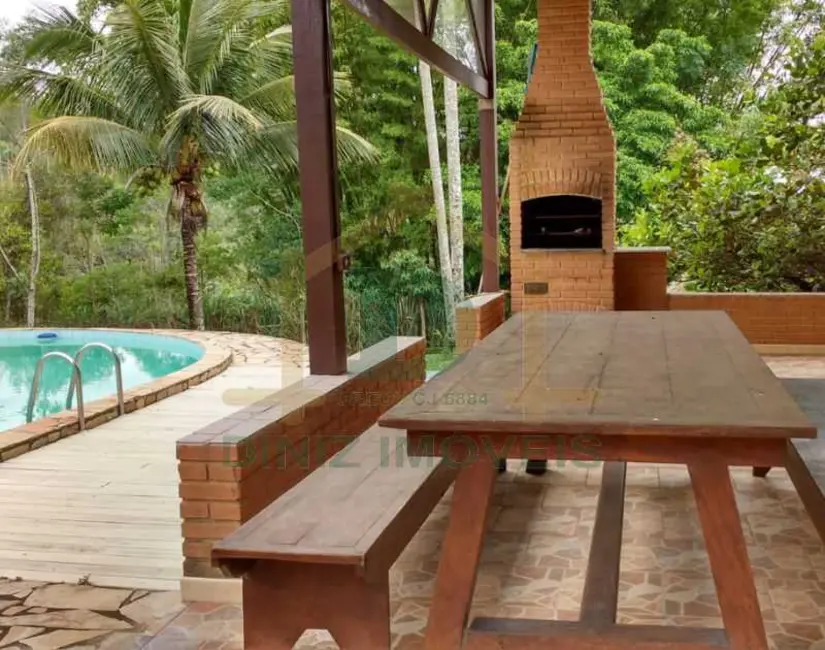 Foto 12 de Chácara à venda em Itatiaia - RJ