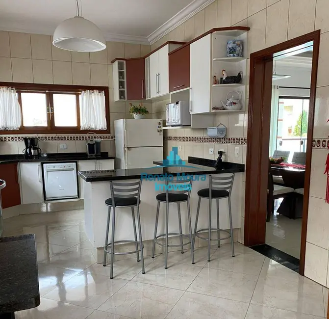 Sobrado com 4 quartos à venda, 1286m2 em Jardim Ibiti do Paço, Sorocaba - SP - imagem 8 Foto 8 de Sobrado com 4 quartos à venda, 1286m2 em Jardim Ibiti do Paço, Sorocaba - SP