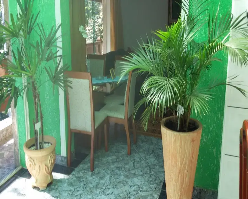 Foto 3 de Sobrado com 3 quartos à venda, 364m2 em Vila Dominguinho, Votorantim - SP