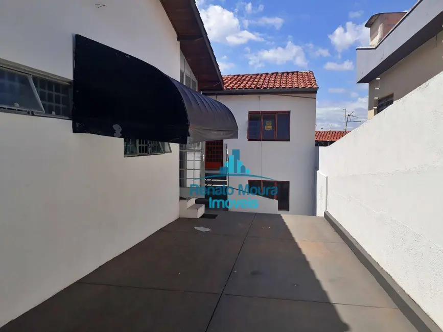 Foto 5 de Casa com 3 quartos para alugar, 300m2 em Jardim Santa Rosália, Sorocaba - SP