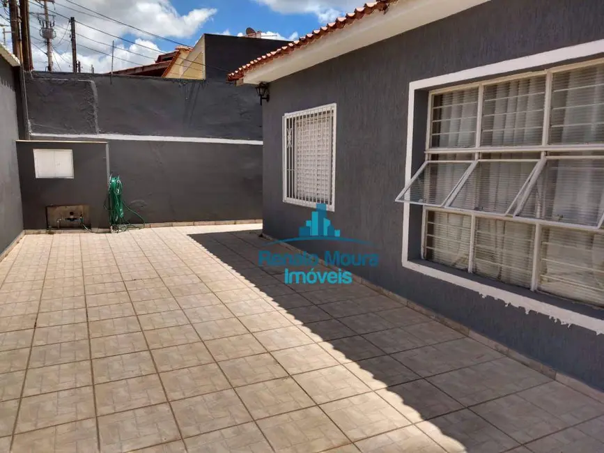 Casa com 3 quartos à venda, 300m2 em Jardim Itanguá, Sorocaba - SP - imagem 4 Foto 4 de Casa com 3 quartos à venda, 300m2 em Jardim Itanguá, Sorocaba - SP