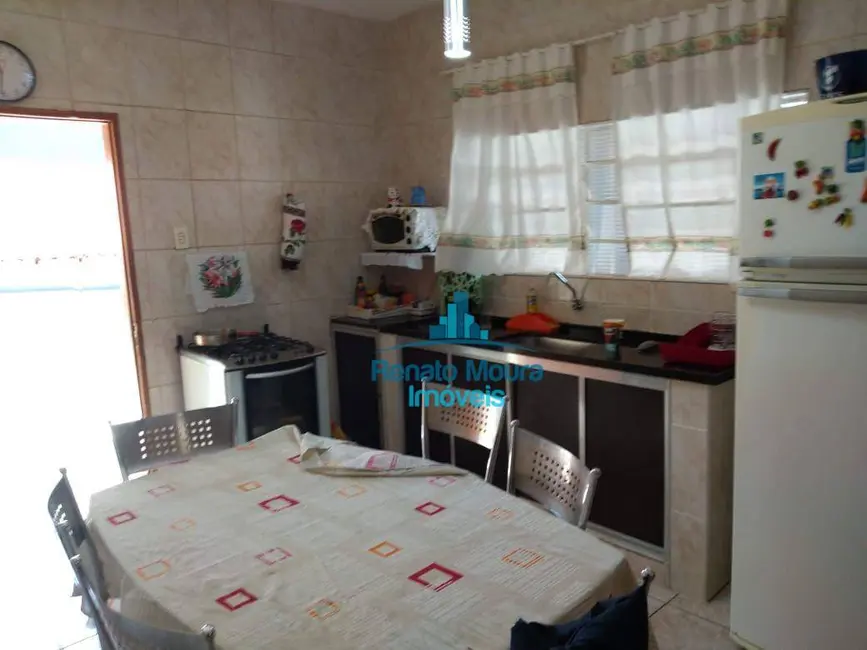 Casa com 3 quartos à venda, 300m2 em Jardim Itanguá, Sorocaba - SP - imagem 8 Foto 8 de Casa com 3 quartos à venda, 300m2 em Jardim Itanguá, Sorocaba - SP