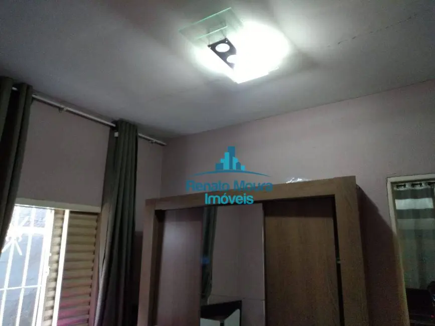 Casa com 3 quartos à venda, 300m2 em Jardim Itanguá, Sorocaba - SP - imagem 9 Foto 9 de Casa com 3 quartos à venda, 300m2 em Jardim Itanguá, Sorocaba - SP