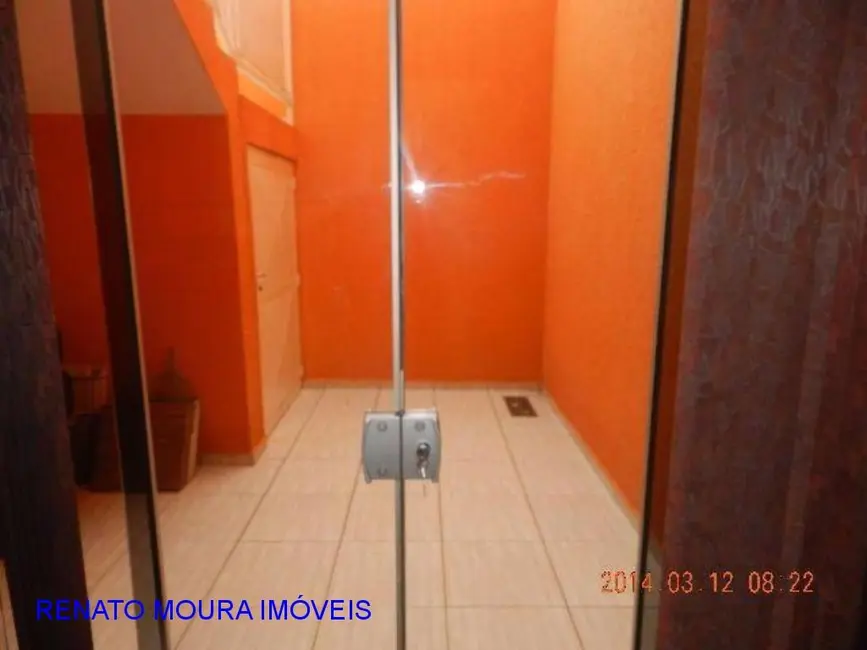 Casa com 3 quartos à venda, 300m2 em Vila Barão, Sorocaba - SP - imagem 3 Foto 3 de Casa com 3 quartos à venda, 300m2 em Vila Barão, Sorocaba - SP