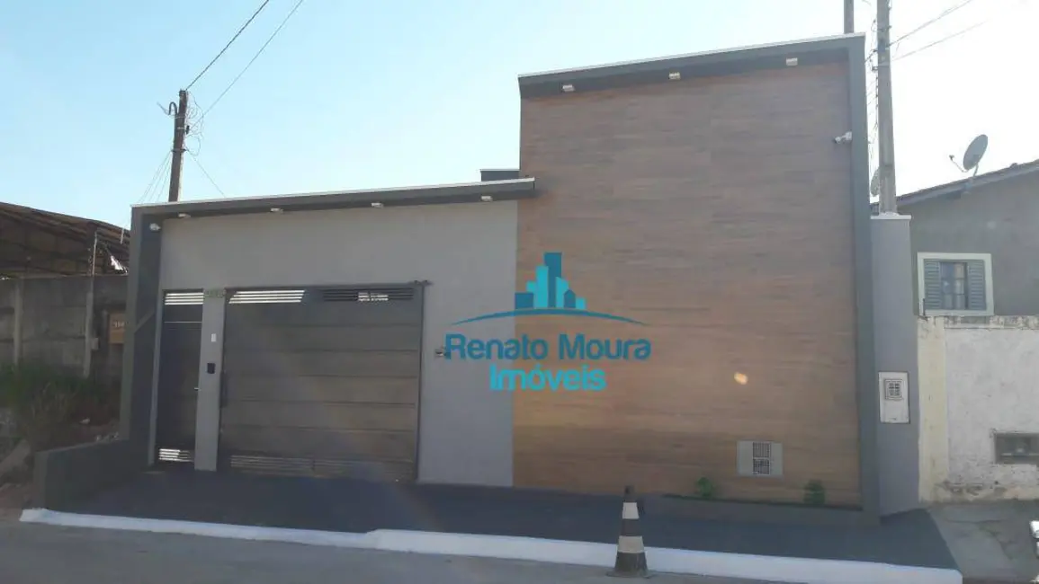 Casa com 3 quartos à venda, 350m2 em Centro, Aracoiaba Da Serra - SP - imagem 1 Foto 1 de Casa com 3 quartos à venda, 350m2 em Centro, Aracoiaba Da Serra - SP