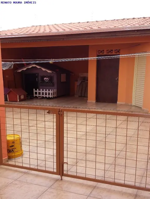 Sobrado com 3 quartos à venda, 209m2 em Jardim Santa Rosa, Sorocaba - SP - imagem 4 Foto 4 de Sobrado com 3 quartos à venda, 209m2 em Jardim Santa Rosa, Sorocaba - SP