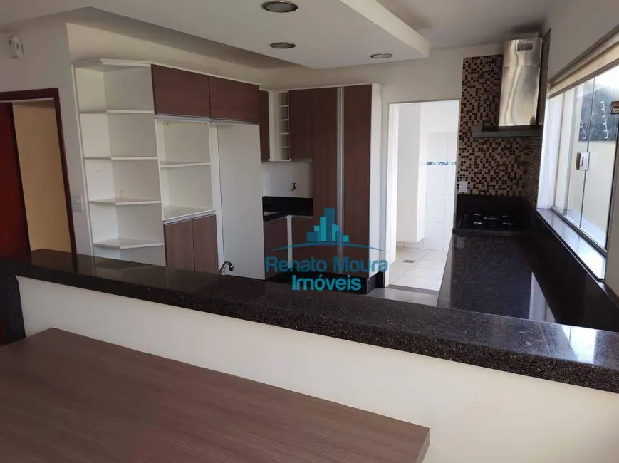 Sobrado com 5 quartos à venda, 300m2 em Jardim Paulistano, Sorocaba - SP - imagem 8 Foto 8 de Sobrado com 5 quartos à venda, 300m2 em Jardim Paulistano, Sorocaba - SP