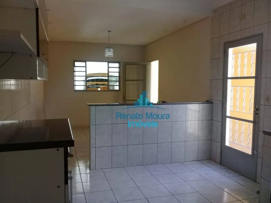 Casa com 2 quartos à venda, 125m2 em Jardim Amalia, Sorocaba - SP - imagem 2 Foto 2 de Casa com 2 quartos à venda, 125m2 em Jardim Amalia, Sorocaba - SP