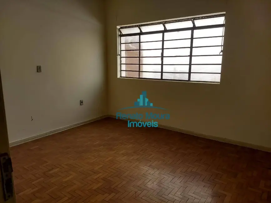Casa com 3 quartos à venda, 360m2 em Jardim Santa Rosália, Sorocaba - SP - imagem 8 Foto 8 de Casa com 3 quartos à venda, 360m2 em Jardim Santa Rosália, Sorocaba - SP