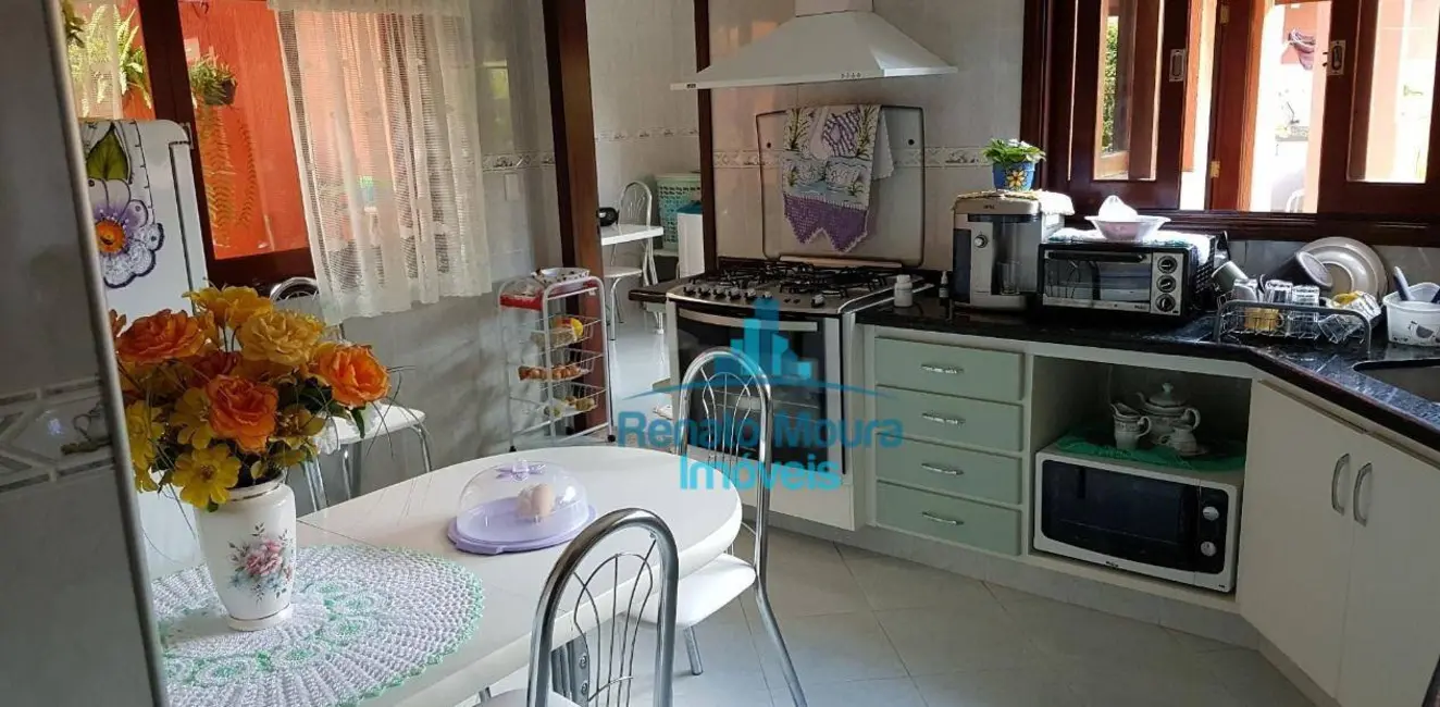 Sobrado com 4 quartos à venda, 516m2 em Jardim Ibiti do Paço, Sorocaba - SP - imagem 8 Foto 8 de Sobrado com 4 quartos à venda, 516m2 em Jardim Ibiti do Paço, Sorocaba - SP