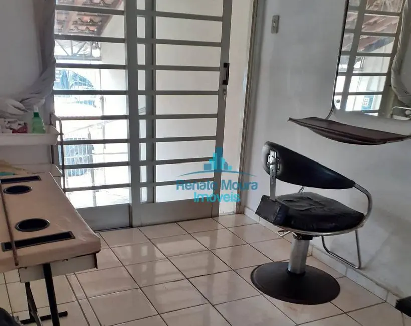 Casa com 2 quartos à venda, 180m2 em Vila Fiori, Sorocaba - SP - imagem 4 Foto 4 de Casa com 2 quartos à venda, 180m2 em Vila Fiori, Sorocaba - SP