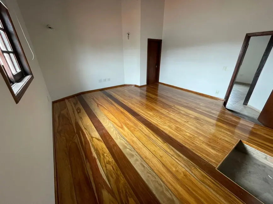 Foto 8 de Sobrado com 4 quartos à venda, 360m2 em Jardim Pagliato, Sorocaba - SP