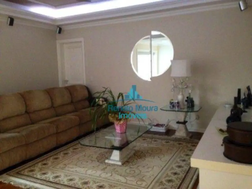 Foto 3 de Sobrado com 5 quartos à venda, 923m2 em Aparecidinha, Sorocaba - SP