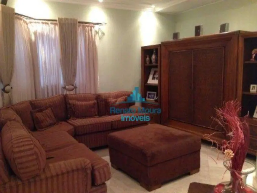 Foto 9 de Sobrado com 5 quartos à venda, 923m2 em Aparecidinha, Sorocaba - SP