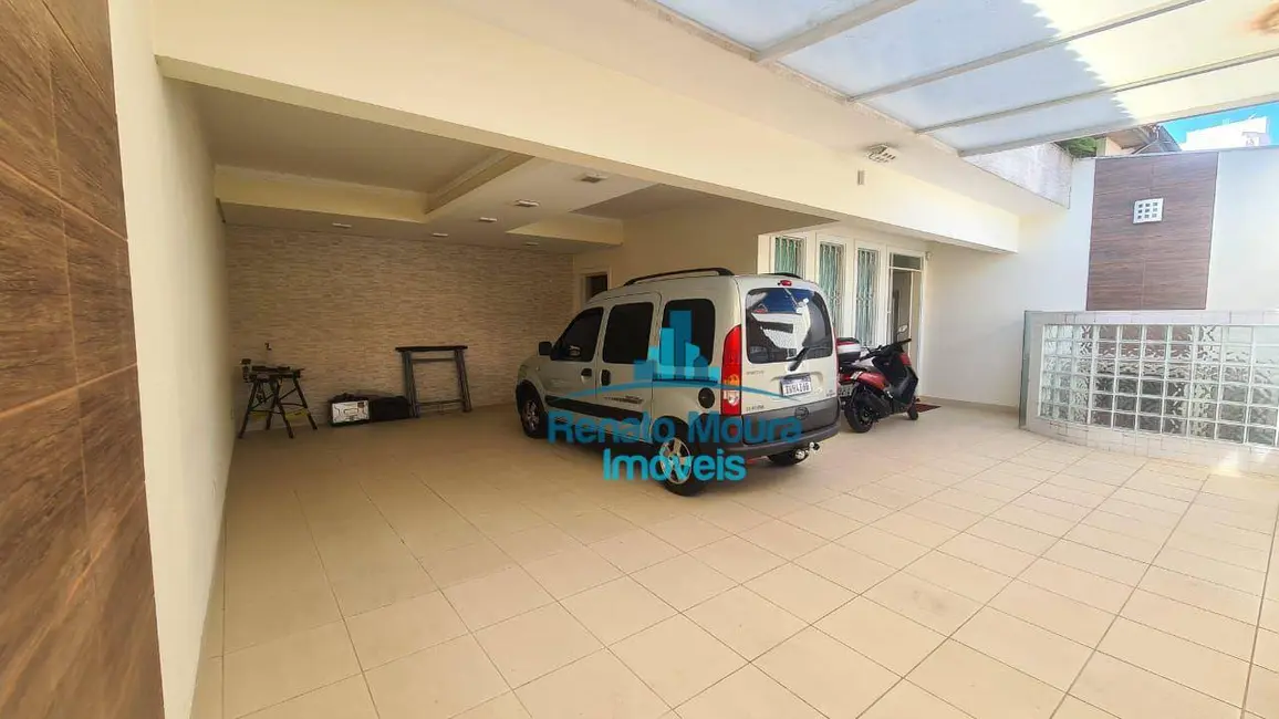 Casa com 3 quartos à venda, 300m2 em Vila Independência, Sorocaba - SP - imagem 2 Foto 2 de Casa com 3 quartos à venda, 300m2 em Vila Independência, Sorocaba - SP