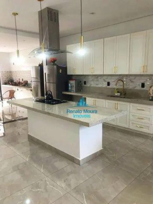 Sobrado com 3 quartos à venda, 300m2 em Brigadeiro Tobias, Sorocaba - SP - imagem 4 Foto 4 de Sobrado com 3 quartos à venda, 300m2 em Brigadeiro Tobias, Sorocaba - SP