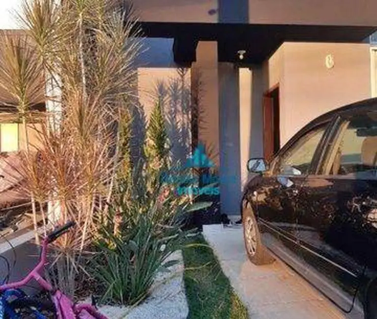 Foto 3 de Casa de Condomínio com 3 quartos à venda, 175m2 em Horto Florestal, Sorocaba - SP