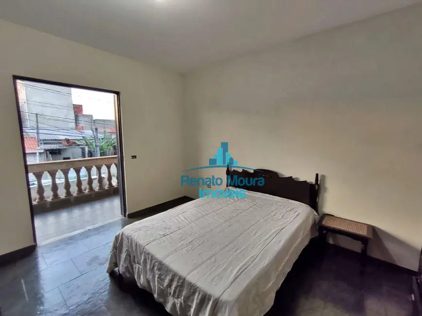 Sobrado com 3 quartos à venda, 150m2 em Jardim Santa Bárbara, Sorocaba - SP - imagem 7 Foto 7 de Sobrado com 3 quartos à venda, 150m2 em Jardim Santa Bárbara, Sorocaba - SP