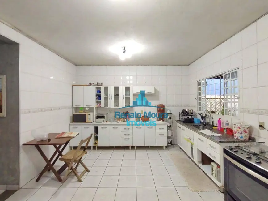 Sobrado com 3 quartos à venda, 150m2 em Jardim Santa Bárbara, Sorocaba - SP - imagem 4 Foto 4 de Sobrado com 3 quartos à venda, 150m2 em Jardim Santa Bárbara, Sorocaba - SP