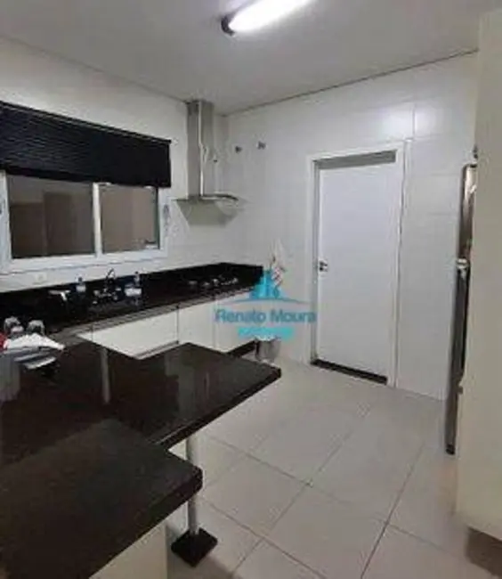 Sobrado com 3 quartos à venda, 250m2 em Chácaras Reunidas São Jorge, Sorocaba - SP - imagem 3 Foto 3 de Sobrado com 3 quartos à venda, 250m2 em Chácaras Reunidas São Jorge, Sorocaba - SP