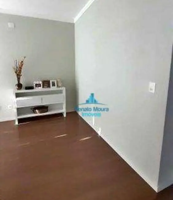 Sobrado com 3 quartos à venda, 250m2 em Chácaras Reunidas São Jorge, Sorocaba - SP - imagem 6 Foto 6 de Sobrado com 3 quartos à venda, 250m2 em Chácaras Reunidas São Jorge, Sorocaba - SP