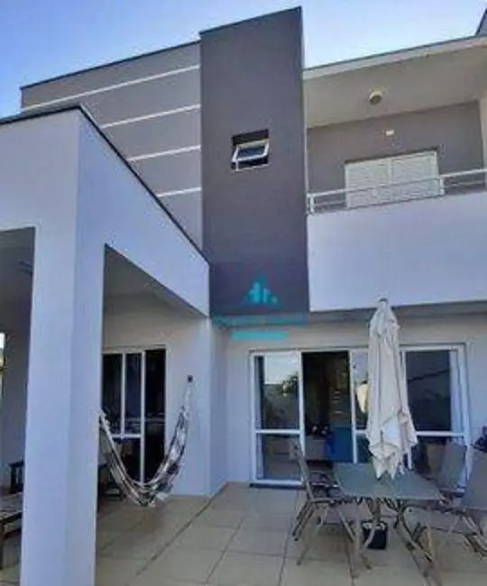 Sobrado com 3 quartos à venda, 250m2 em Chácaras Reunidas São Jorge, Sorocaba - SP - imagem 9 Foto 9 de Sobrado com 3 quartos à venda, 250m2 em Chácaras Reunidas São Jorge, Sorocaba - SP