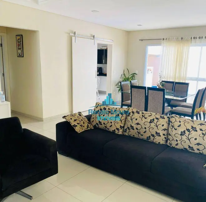 Foto 6 de Sobrado com 3 quartos à venda, 300m2 em Parque Santa Isabel, Sorocaba - SP