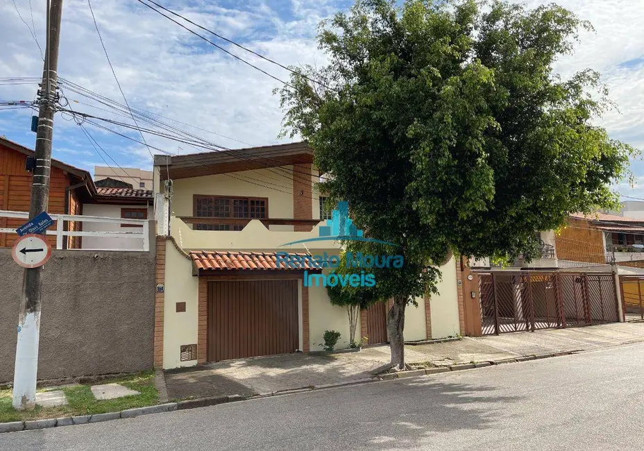 Foto 4 de Sobrado com 3 quartos à venda, 396m2 em Jardim Refúgio, Sorocaba - SP