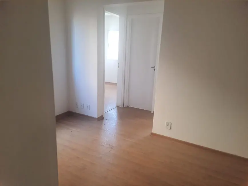 Apartamento com 2 quartos à venda, 42m2 em Lopes de Oliveira, Sorocaba - SP - imagem 3 Foto 3 de Apartamento com 2 quartos à venda, 42m2 em Lopes de Oliveira, Sorocaba - SP