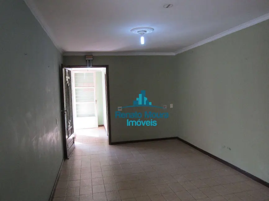 Foto 3 de Casa com 4 quartos para alugar, 250m2 em Vila Augusta, Sorocaba - SP